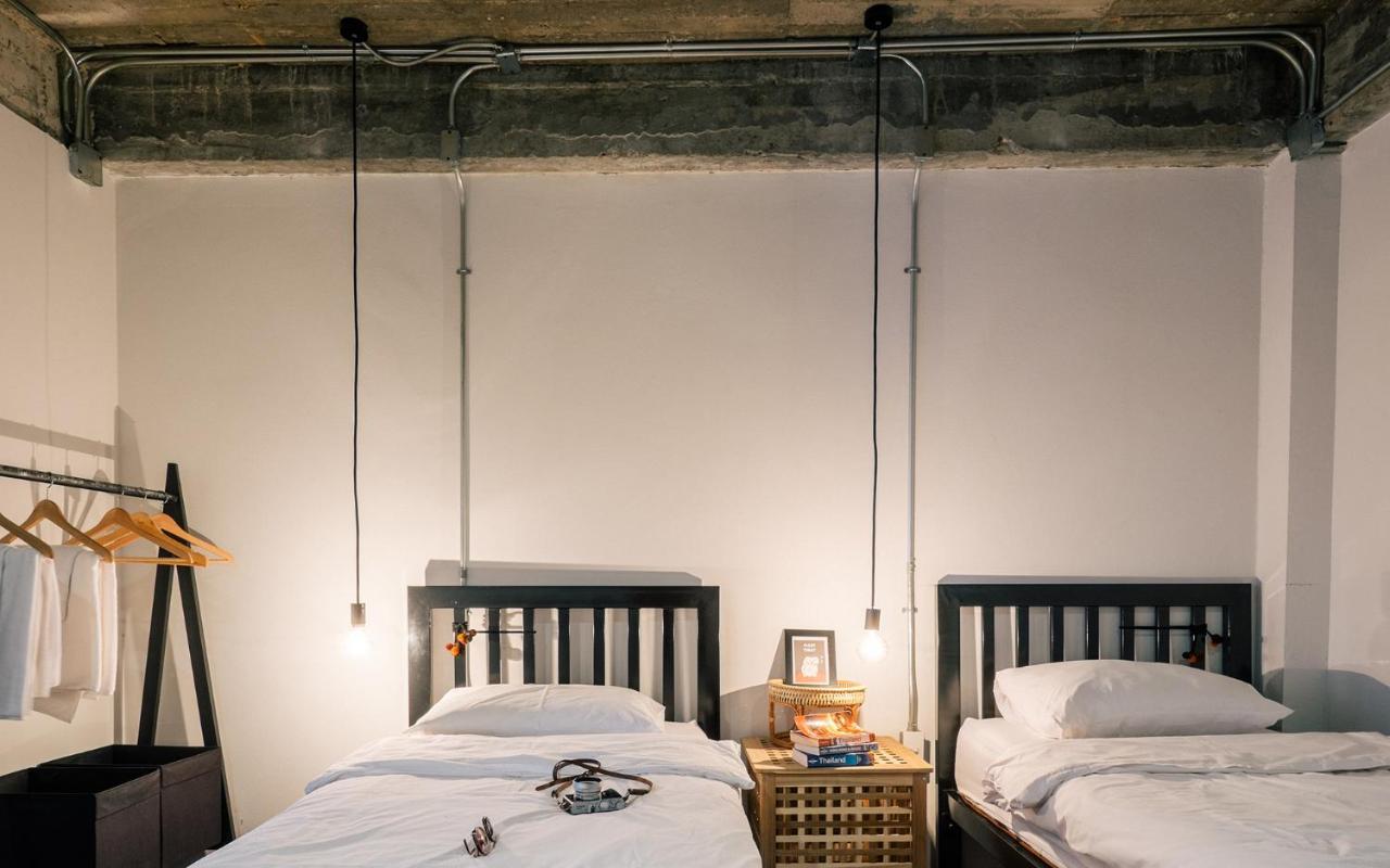 Happynest Hostel Chiang Rai Bagian luar foto